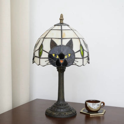 Black cat table lamp