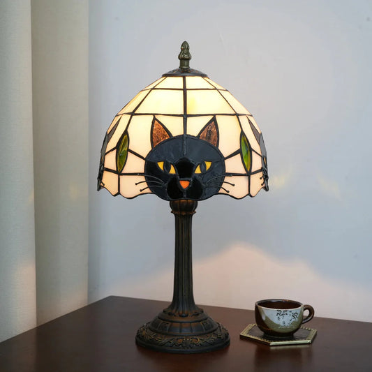 Black cat table lamp